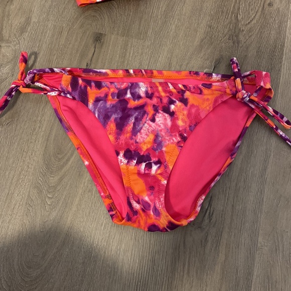 VS bikini set - Picture 3 of 6